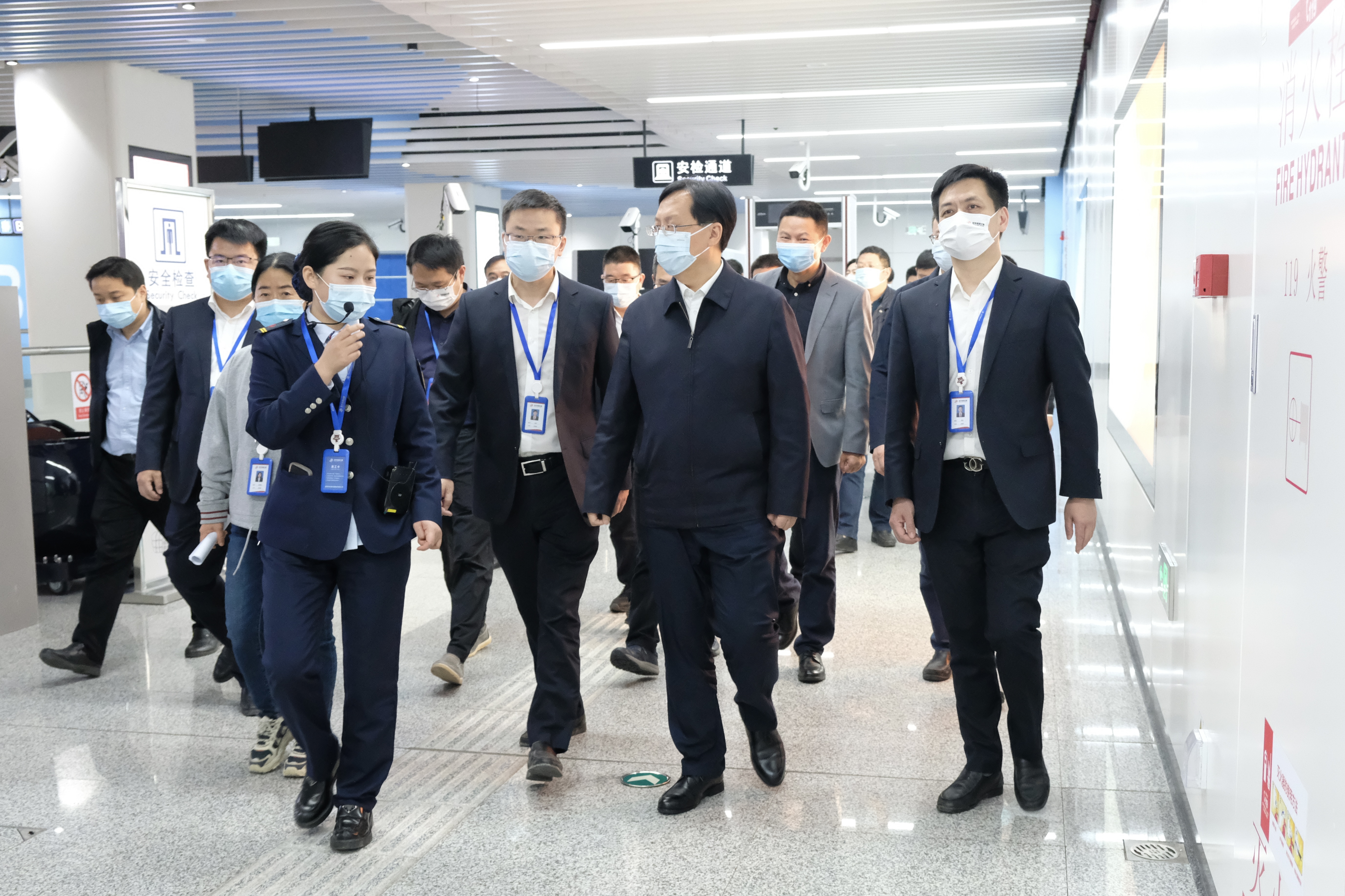 5月16日，市委副書記、市長邢志宏，市政府秘書長褚惠斌帶領(lǐng)市政府相關(guān)職能部門主要負(fù)責(zé)人一行 (1).jpg